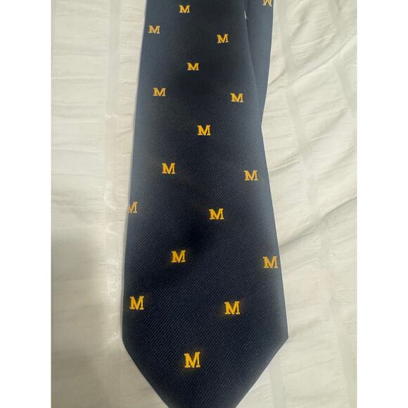 University of Michigan Neck Tie Navy Blue with Yellow Mini Block M - Picture 1 of 3